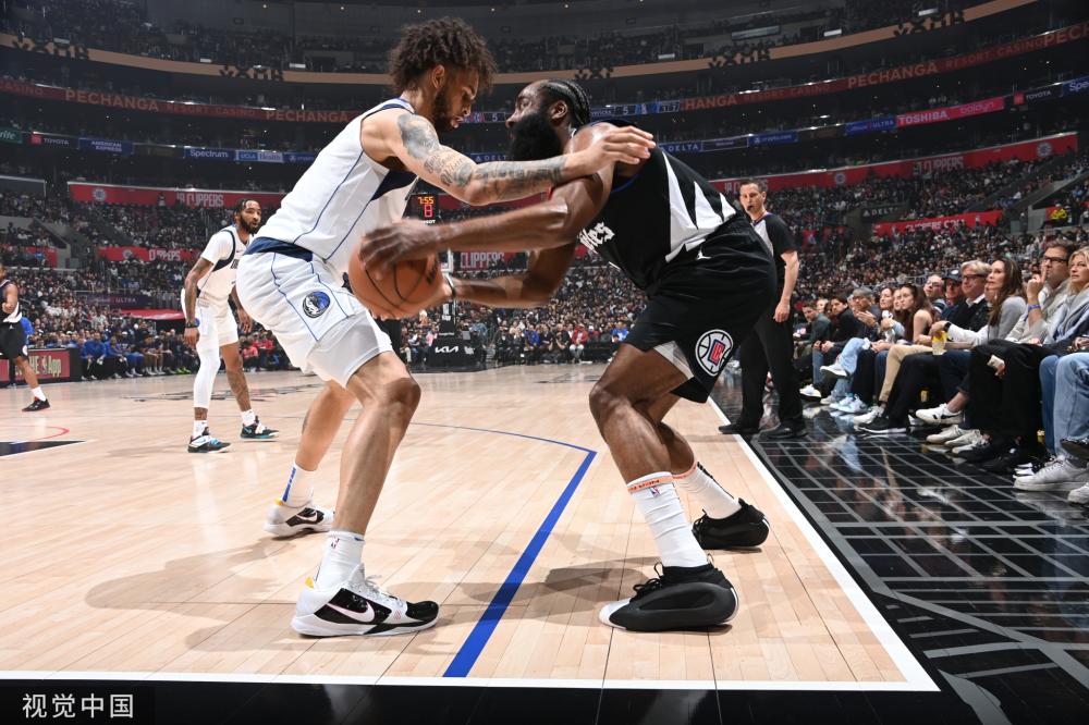 在半决赛中 在半决赛中