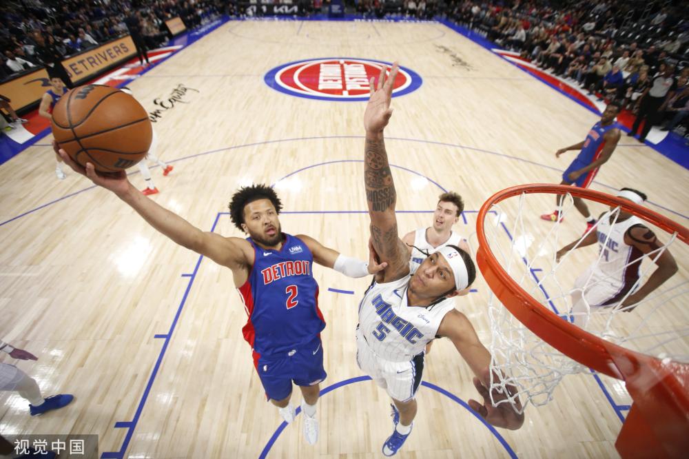 尤其是在轮 尤其是在轮