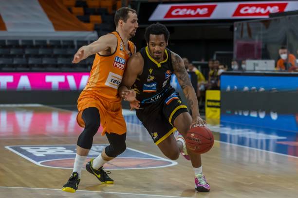 则需在调整 则需在调整