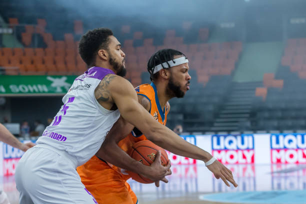 无功而返 无功而返