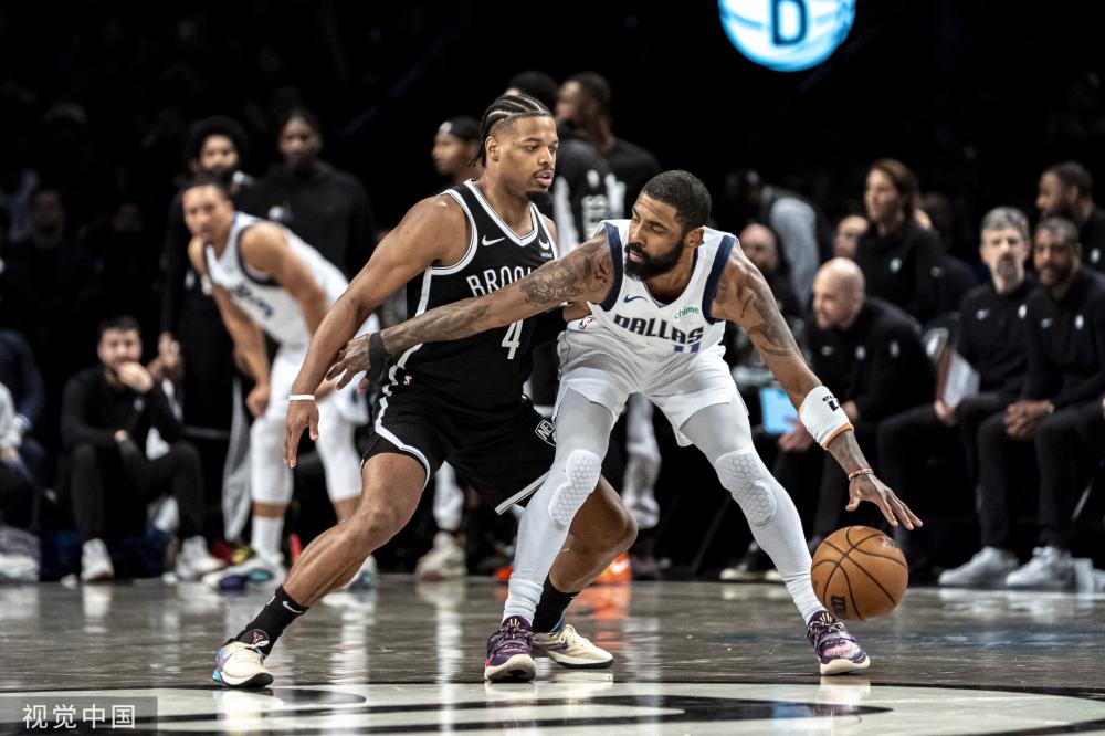 屡屡让人失 屡屡让人失